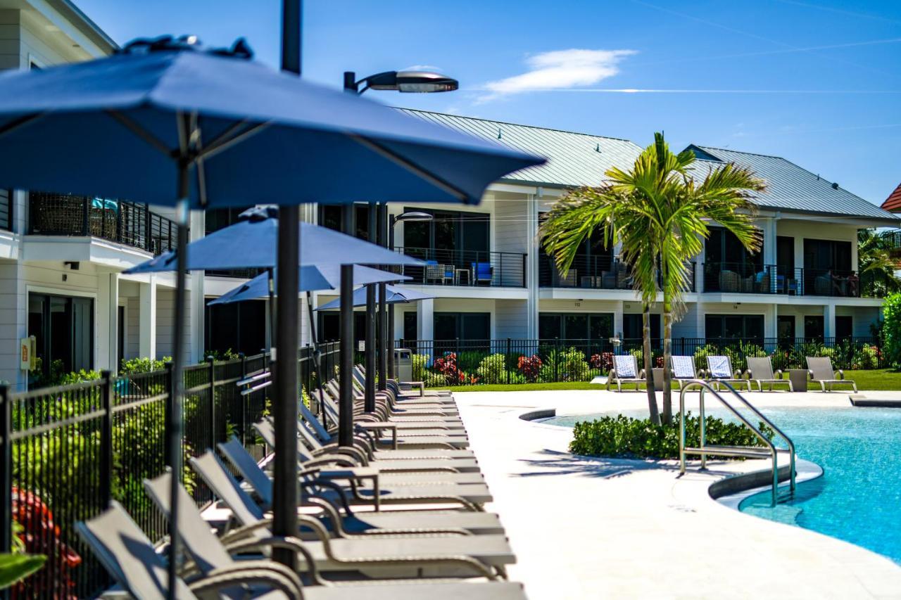 Anna Maria Beach Resort Holmes Beach Bagian luar foto